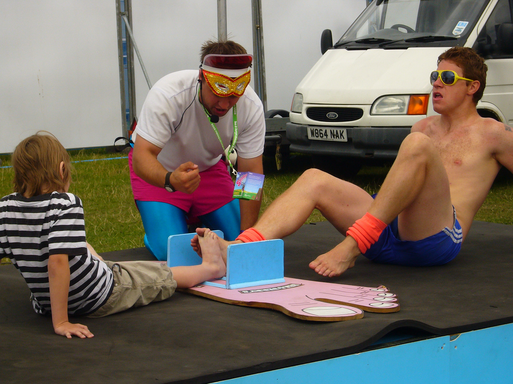 Toe Wrestling Championships Britain