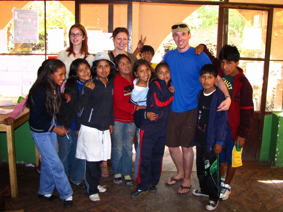 Volunteering-Bolivia-974x731