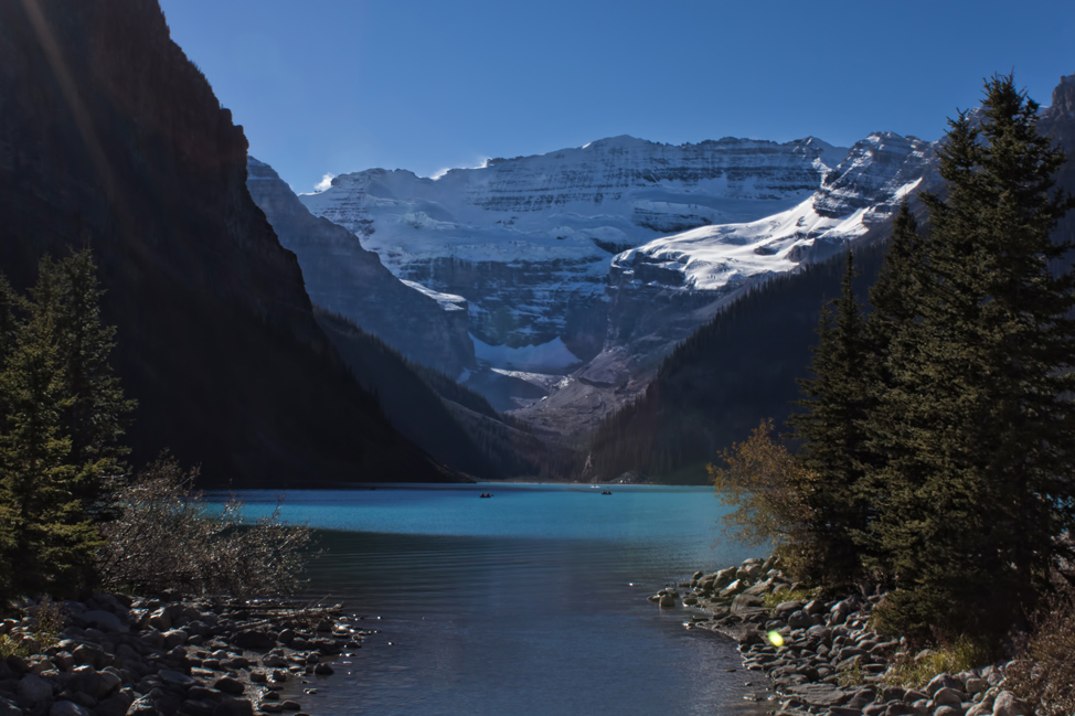 Lake-Louise-Alberta-974x649