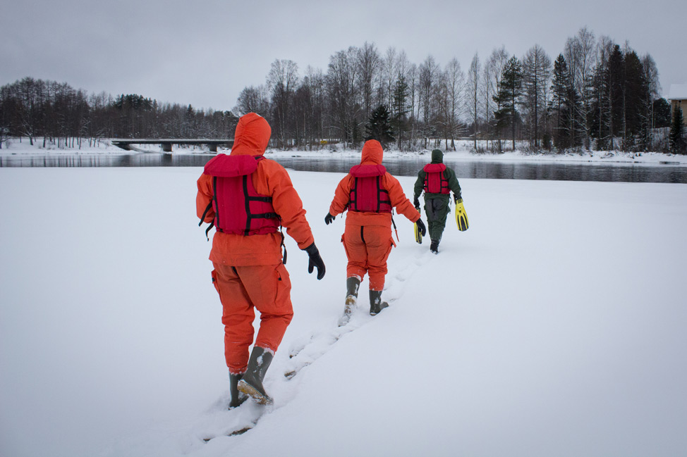 Walking-on-ice