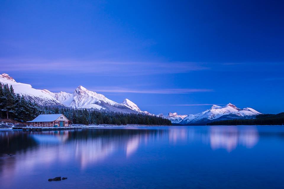 Maligne Lake. Photo Credit Jeff Bartlett adventurefreelancer.com