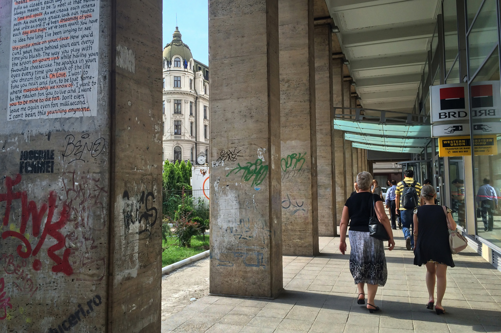 Bucharest-Romania-016-974x649