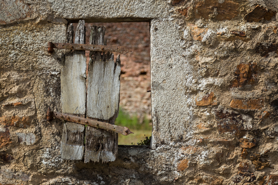 Oradour Window