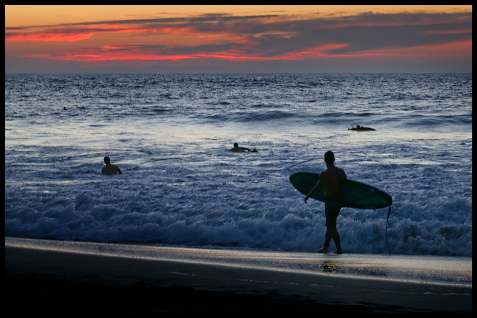 Puerto-Escondido-Sunset-Surf-Postcard