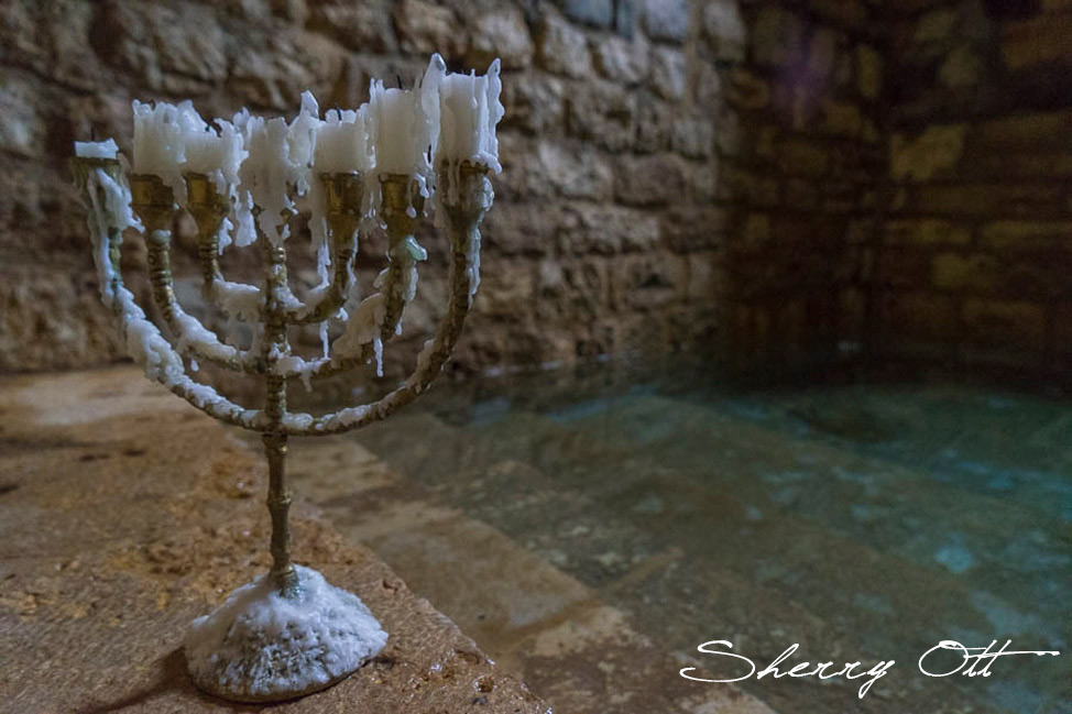 Sherry-Besalu-Synagogue-Baths