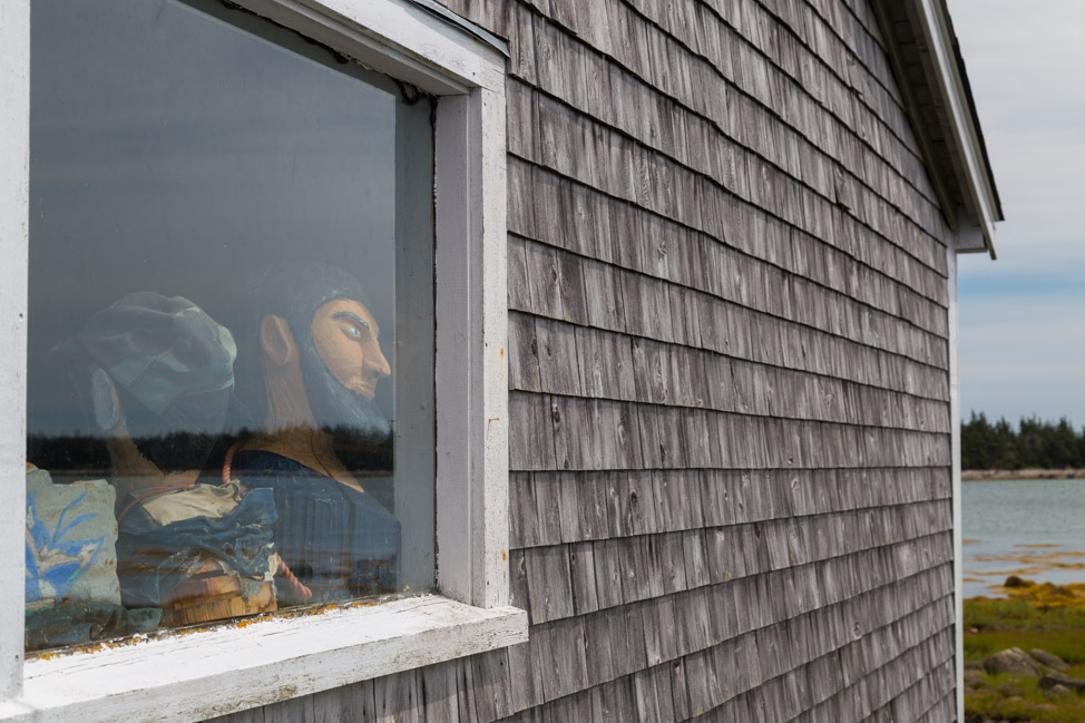 Tusket-Islands-Window-Shopping