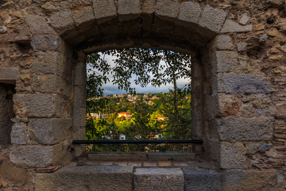 Girona Window