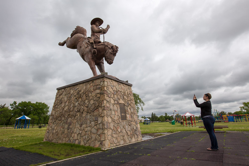 World-Largest-Bucking-Bronco