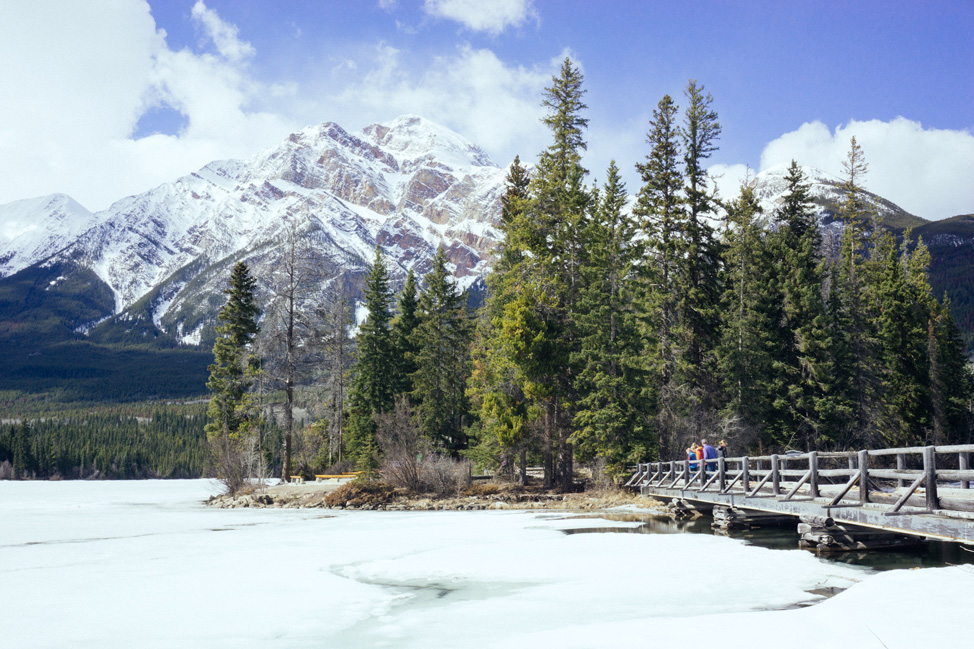 Pyramid-Lake-Jasper-Alberta