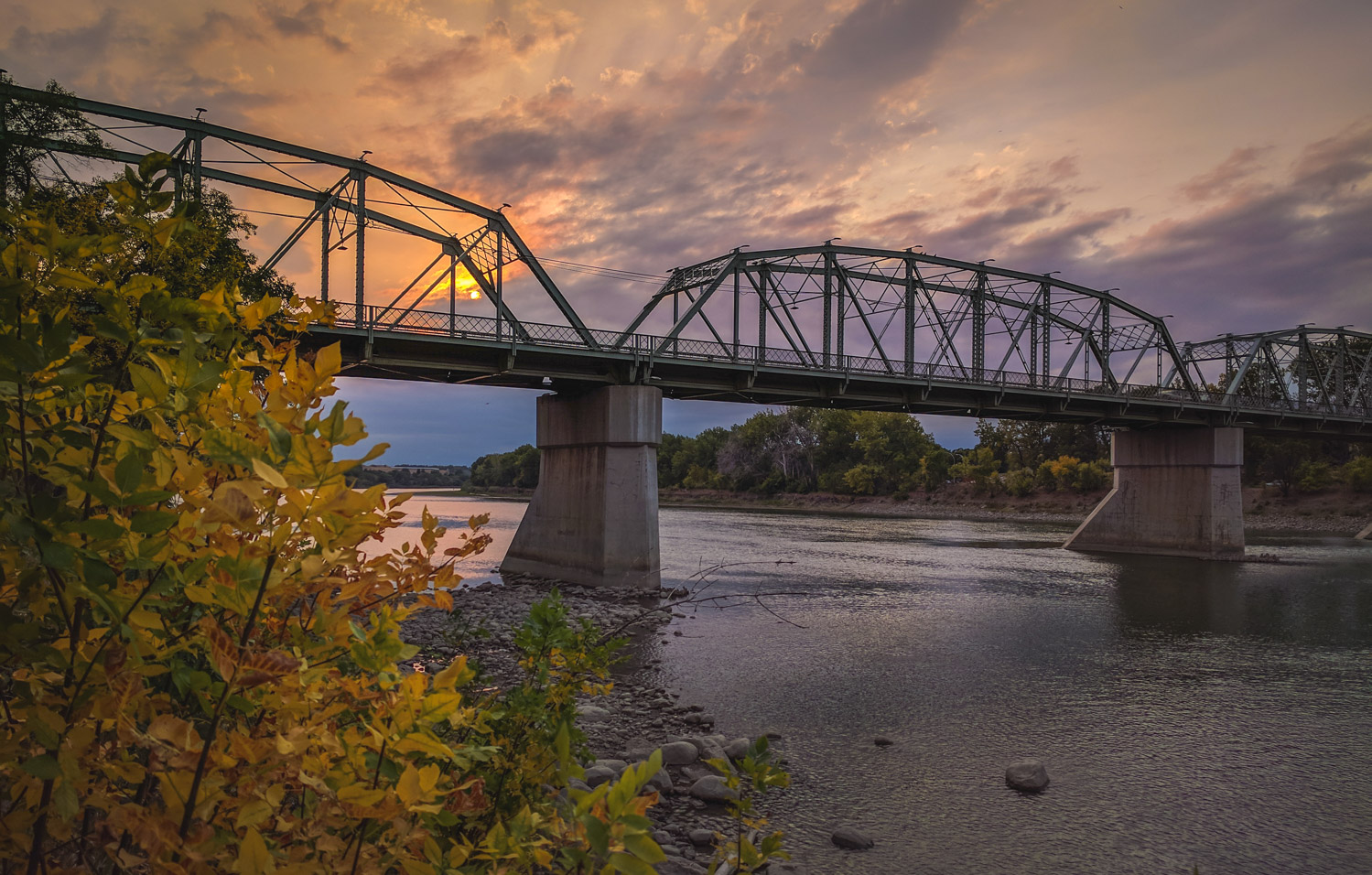 Medicine-Hat-Feature