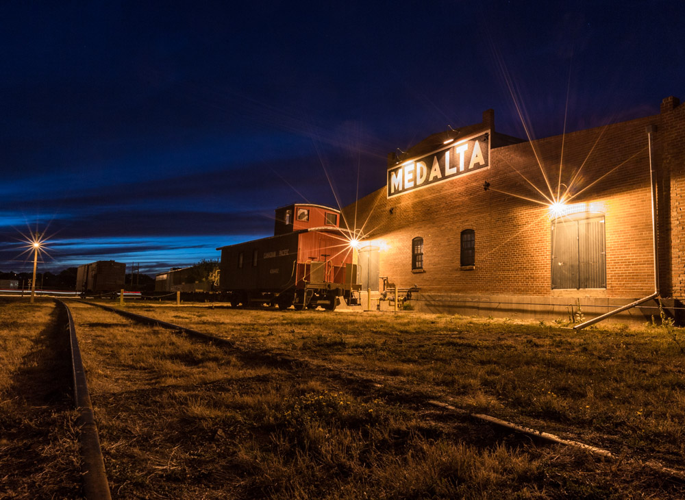 Medicine-Hat-Medalta-Night