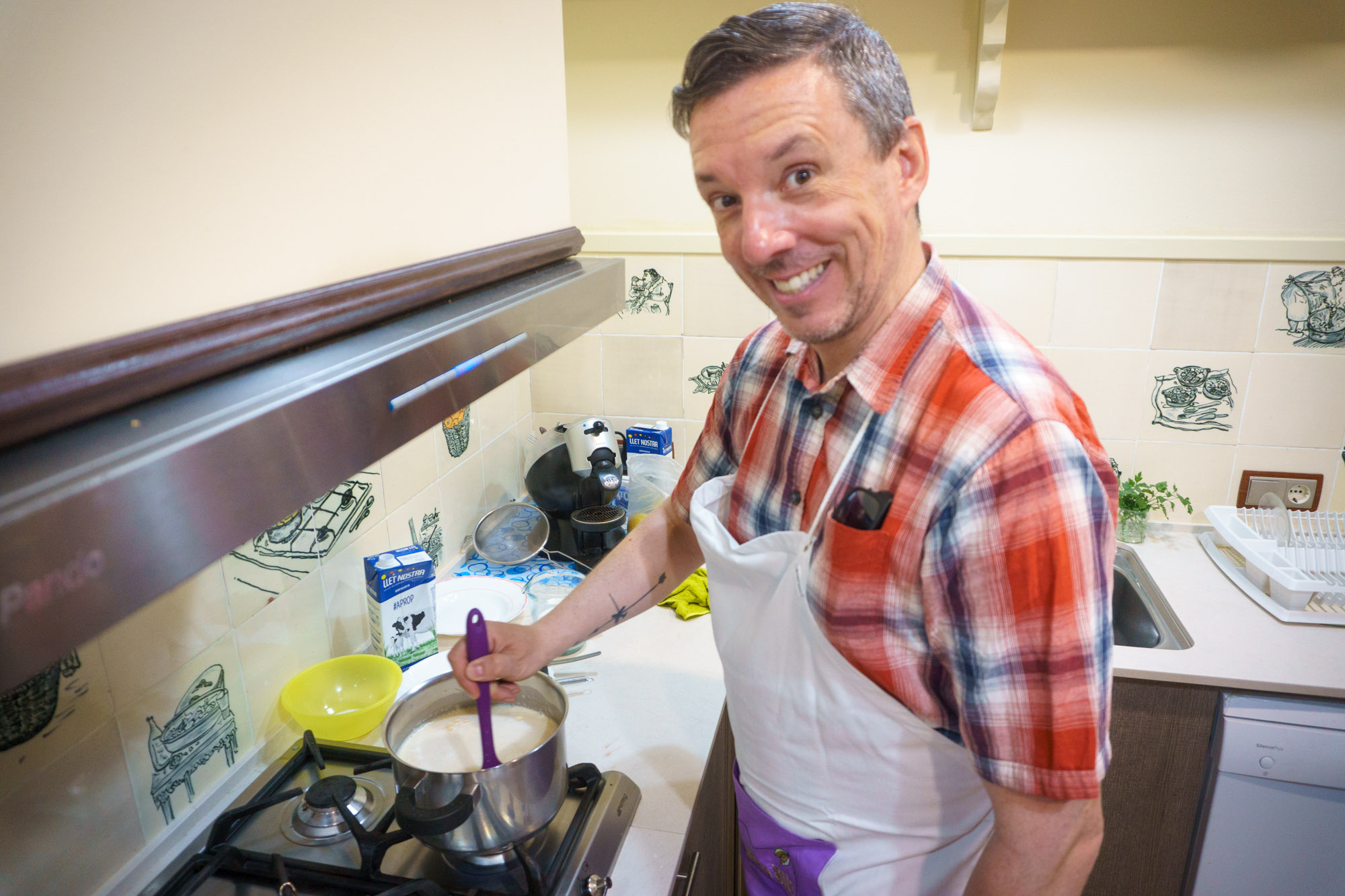 Pete Learning to Cook Catalan Food