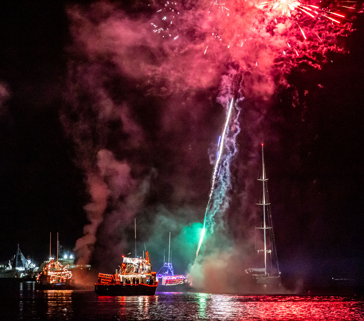 Shelburne Dock Days Parade of Lights Fireworks
